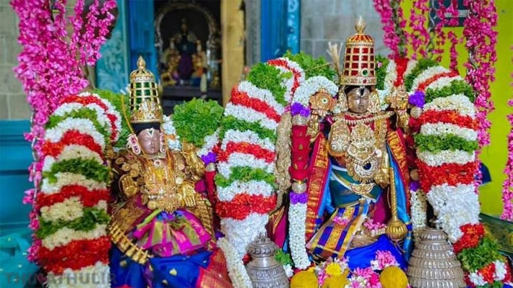 மங்கைமடம் வீர நரசிம்ம பெருமாள் கோவிலில் பிரம்மோற்சவம்: திருத்தேரோட்டத்தில் திரளான பக்தர்கள் பங்கேற்பு