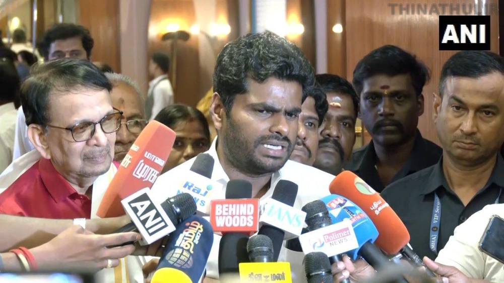 129 டாஸ்மாக் கடைகளை மூட வேண்டும்: முதல்வர் விஜய்க்கு அண்ணாமலை வலியுறுத்தல்