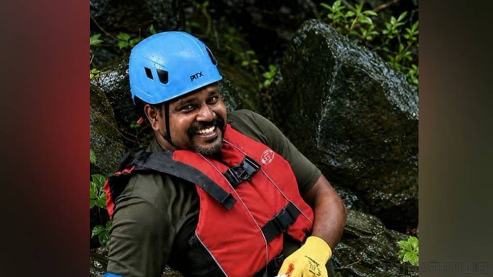 கேரள வெள்ளத்தில் முதியவரை காப்பாற்றி உயிர்நீத்த நீச்சல் வீரர் ராஜேஷ்