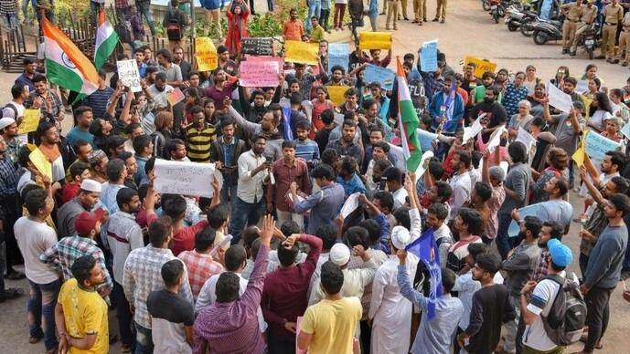 ஜார்க்கண்டில் அரசுடன் நடந்த  பேச்சுவார்த்தை தோல்வி: சட்டமன்றம் நோக்கி மாணவர்கள் இன்று பேரணி