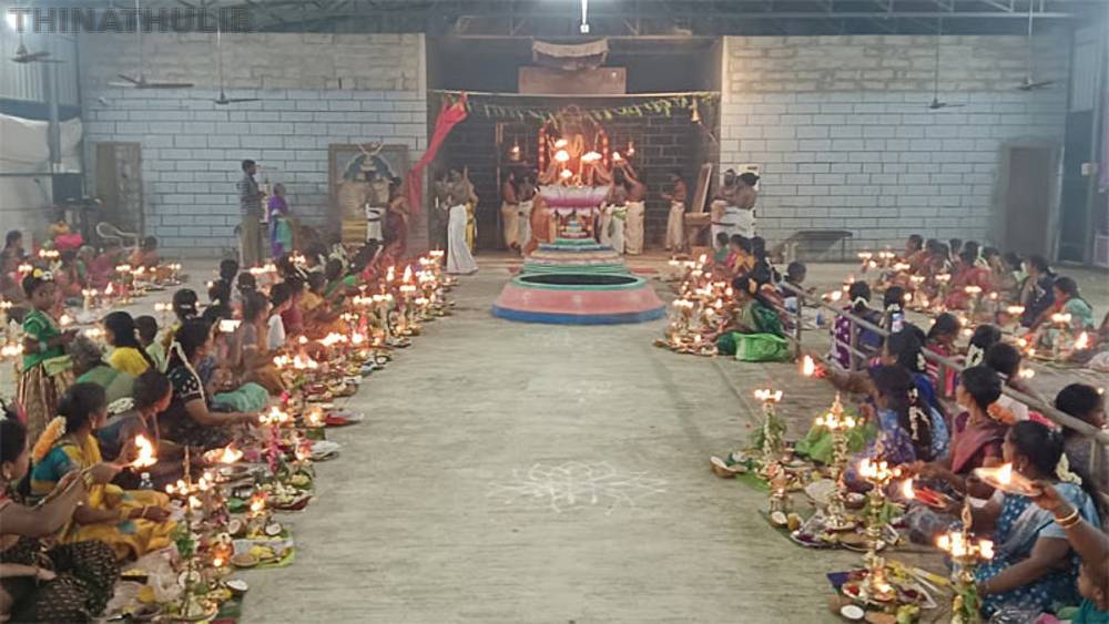 மயிலாடுதுறை: மகாலட்சுமி துர்கா தேவி ஆலயத்தில் சிறப்பு குத்துவிளக்கு பூஜை