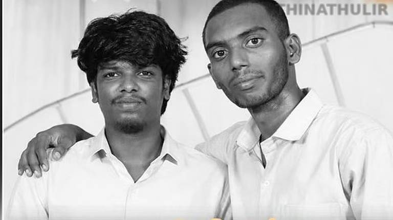 பைக் மீது லாரி மோதி விபத்து: 2 இளைஞர்கள் பலி