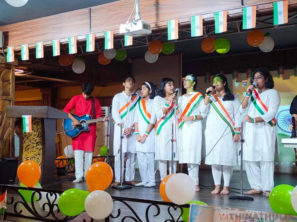 சுதந்திர தின விழா: தேசியக் கொடியேற்றத்திற்கு முன் வந்தே மாதரம் பாட நீதிமன்றங்களுக்கு அறிவுறுத்தல்