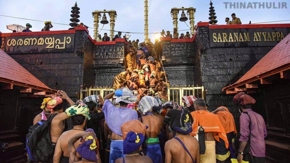 சபரிமலை அய்யப்பன் கோவில் நடை நாளை மறுதினம் திறக்கப்படுகிறது