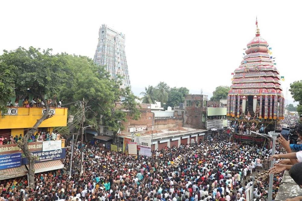 ஆடிப்பூர திருவிழாவில் கோலாகலமான ஆண்டாள் நாச்சியார் தேரோட்டம்