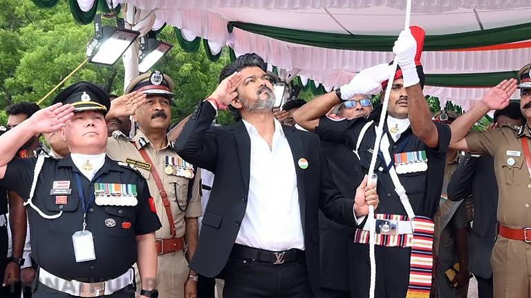 இந்திய சுதந்திரப் போராட்டத்தில் தமிழ்நாட்டின் பங்கு மகத்தானது: முதல்-அமைச்சர் விஜய் வாழ்த்து