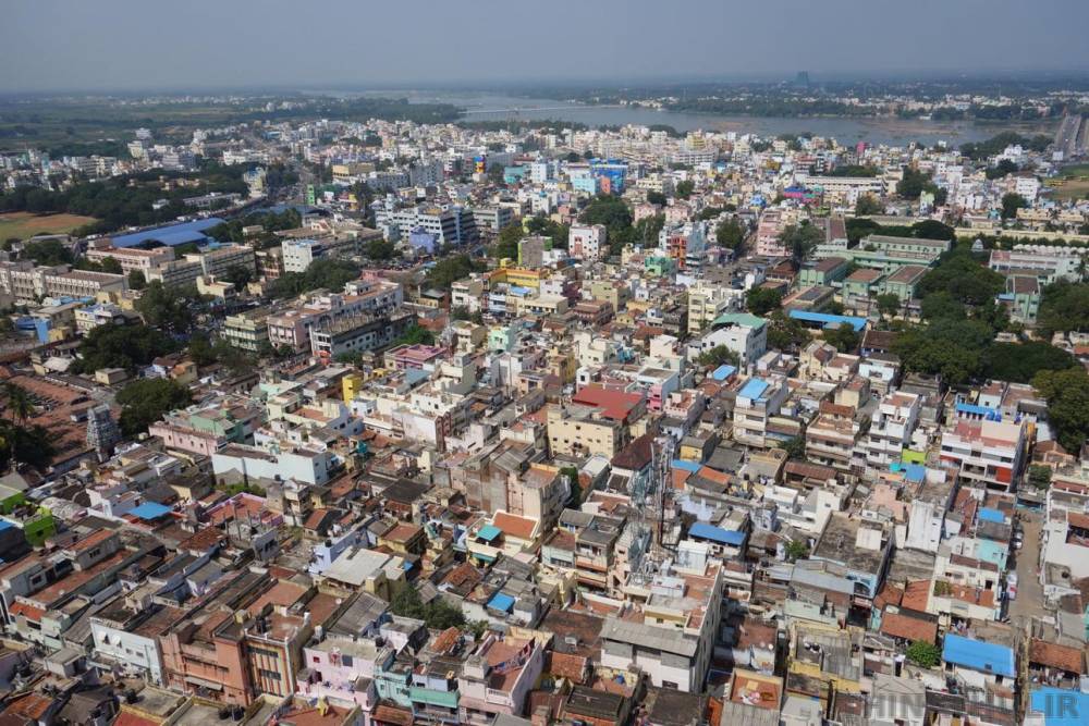 மதுரை: 12ஆம் வகுப்பு மாணவிகளுக்கு பாலியல் தொல்லை - ஆசிரியர் கைது