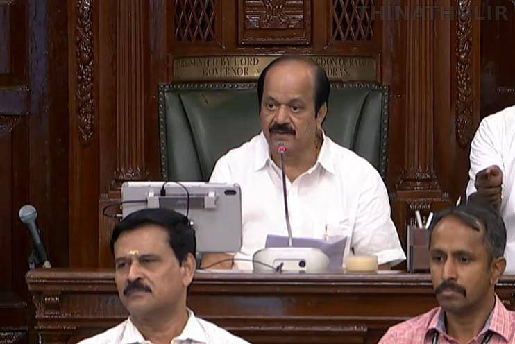 சில உறுப்பினர்கள் பெயரை நான் குறிப்பிட விரும்பவில்லை: சபாநாயகர் ஜே.சி.டி.பிரபாகர்
