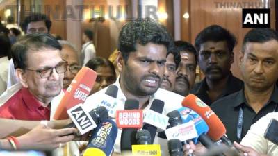 129 டாஸ்மாக் கடைகளை மூட வேண்டும்: முதல்வர் விஜய்க்கு அண்ணாமலை வலியுறுத்தல்