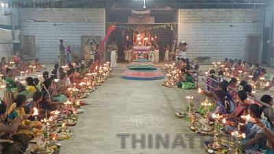 மயிலாடுதுறை: மகாலட்சுமி துர்கா தேவி ஆலயத்தில் சிறப்பு குத்துவிளக்கு பூஜை