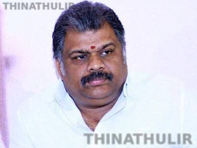 பட்டாசு ஆலைகளை தொடர்ந்து கண்காணித்து தொழிலாளர்களின் பாதுகாப்பை உறுதி செய்ய வேண்டும் - ஜி.கே.வாசன்