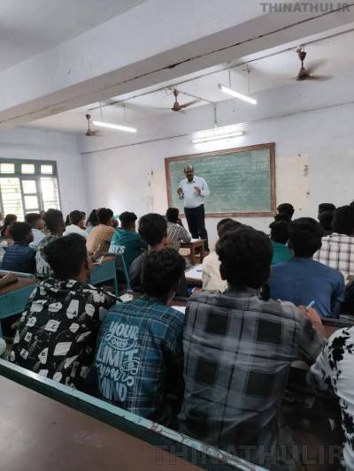 அரசு கல்லூரிகளில் 6,000 உதவிப் பேராசிரியர்கள் நியமனம்: தமிழக அரசின் முடிவுக்கு சி.பி.ஐ. வரவேற்பு