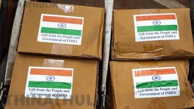 நேபாளத்திற்கு இந்தியா அனுப்பிய நிவாரணப் பொருட்கள்: பெட்டிகளில் இடம்பெற்ற வாசகம் என்ன?