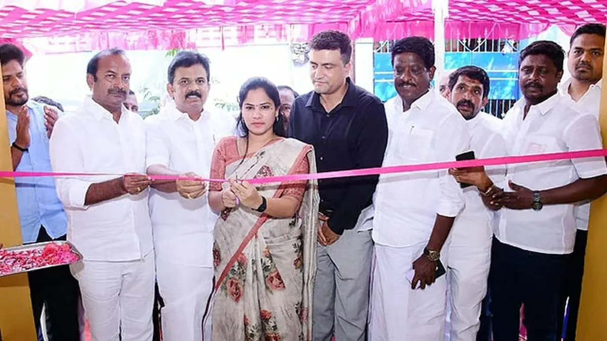 ரூ.36 லட்சம் மதிப்பீட்டில் கட்டப்பட்டுள்ள பல்நோக்கு மையக் கட்டடம் - மேயர் பிரியா திறந்து வைத்தார்