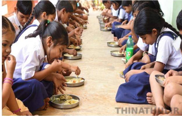 முதல்வரின் காலை உணவு திட்டத்திற்கு புதிய பெயர்: ‘பெருந்தலைவர் காமராஜர் காலை உணவு திட்டம்’ என த.வெ.க. அரசு அறிவிப்பு