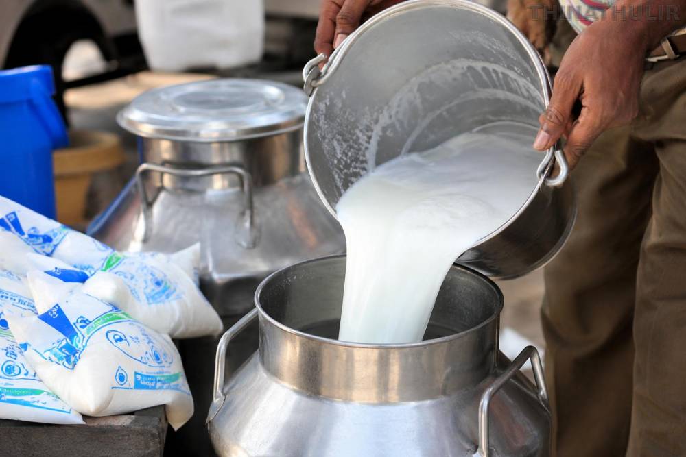 தமிழகத்தில் மீண்டும் பால், தயிர் விலை உயர்வு: பொதுமக்கள் அதிர்ச்சி