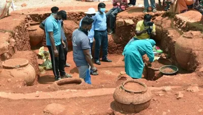 சேலத்தில் 3,600 ஆண்டுகள் பழமையான மனித புதைகுழிகள் கண்டுபிடிப்பு