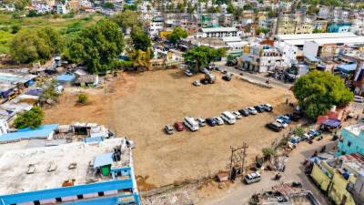 பழனி கோவில் நிலம் அபகரிப்பு விவகாரம்: சர்ச்சைக்குரிய விற்பனைப் பத்திரத்தில் என்ன கூறப்பட்டுள்ளது?