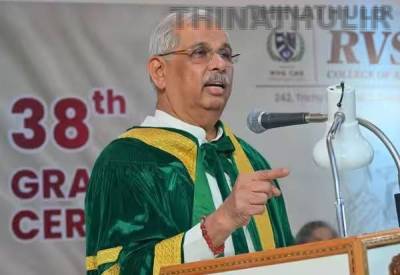ஒருவர் பெறும் கல்வி நாட்டின் முன்னேற்றத்திற்கு பயன்பட வேண்டும்: கவர்னர் அர்லேக்கர்
