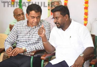 மாணவர்கள் அமைதியான முறையில் போராடினால் ஆதரவு; சாலையில் போராட்டம் ஏற்க முடியாது: அமைச்சர் ராஜ்மோகன்