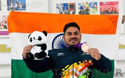 காமன்வெல்த் போட்டியில் வெண்கலத்துடன் இந்தியா பதக்க வேட்டையை தொடங்கியது!