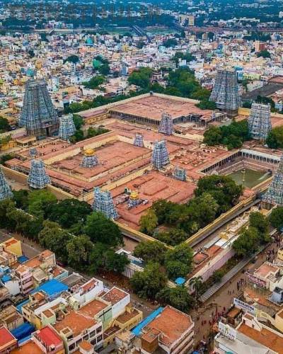 மதுரை மீனாட்சி கோவிலின் ரூ.60 கோடி சொத்து முறைகேடு: 19 பேர் மீது போலீஸ் வழக்குப்பதிவு