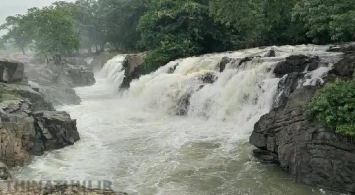 ஒகேனக்கல் காவிரி ஆற்றில் நீர்வரத்து திடீர் சரிவு