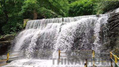 சுருளி அருவியில் மீண்டும் சுற்றுலா பயணிகள் குளிக்க அனுமதி