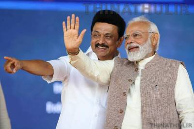 மத்திய அமைச்சரவையில் இடம்பெறுகிறதா தி.மு.க.? வடமாநில ஊடக தகவல்களால் பரபரப்பு