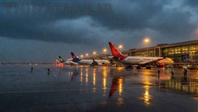 டெல்லியில் கனமழை: விமான சேவையில் பாதிப்பு