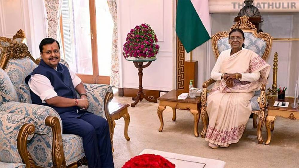 ஜனாதிபதி முர்மு உடன் பாஜக தேசிய தலைவர் நிதின் நபின் சந்திப்பு