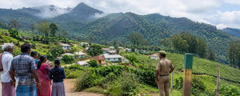 மேகமலையில் 98 கிராம மக்கள் வெளியேற்றமா? – வனத்துறை விளக்கம்