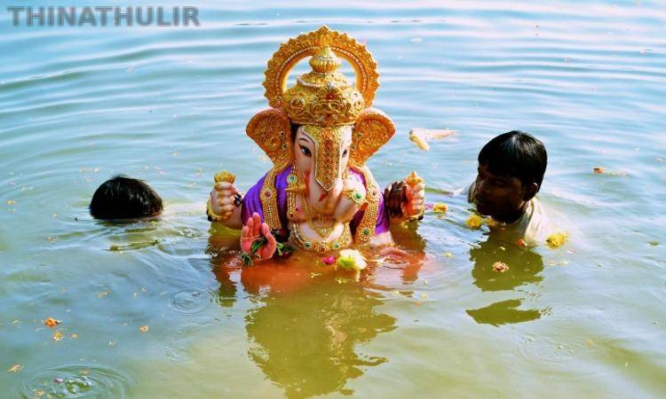 கடலூரில் தங்க செயினுடன் விநாயகர் சிலை கரைப்பு: நகையை தேடும் பணி தீவிரம்