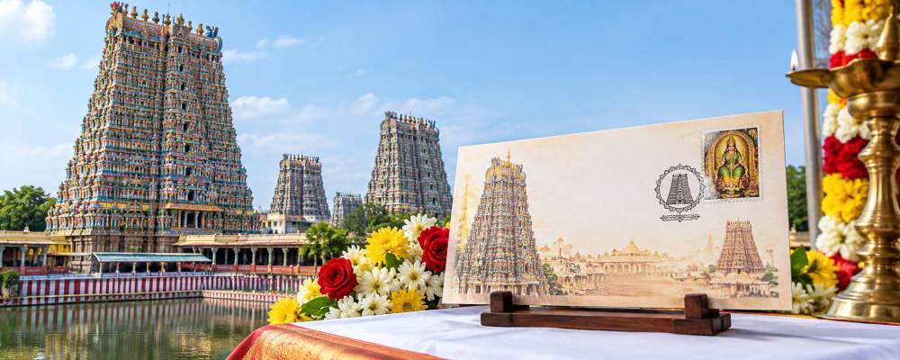 மதுரை மீனாட்சி கும்பாபிஷேகம்; சிறப்பு தபால் கவர் வெளியீடு