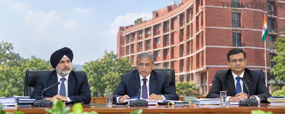 அனைத்து முடிவுகளும் ஒருமனதாகவே எடுக்கப்பட்டது: எதிர்க்கட்சிகளின் குற்றச்சாட்டுக்கு தேர்தல் ஆணையம் பதில்