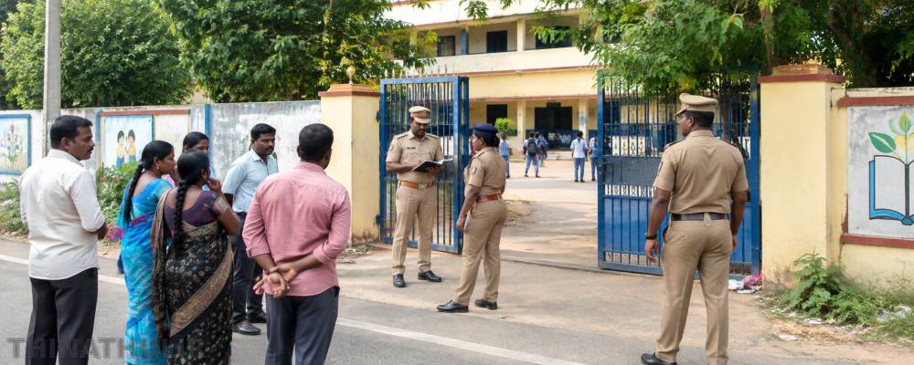 வண்டலூர் அருகே அரசு பள்ளி மாணவிக்கு பாலியல் தொந்தரவா? போலீசார் விளக்கம்
