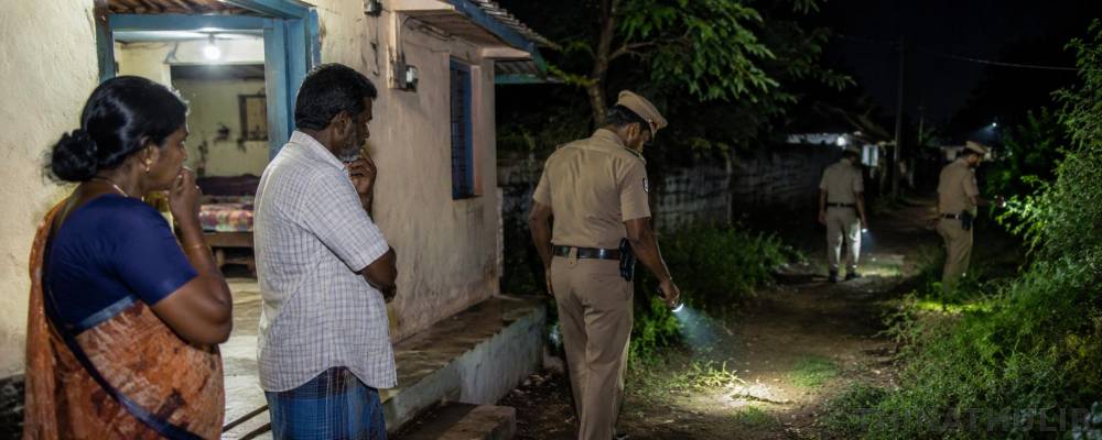 செஞ்சி அருகே பெற்றோருடன் தூங்கிய 7 வயது சிறுமி மாயம்: போலீசார் தீவிர தேடுதல் வேட்டை