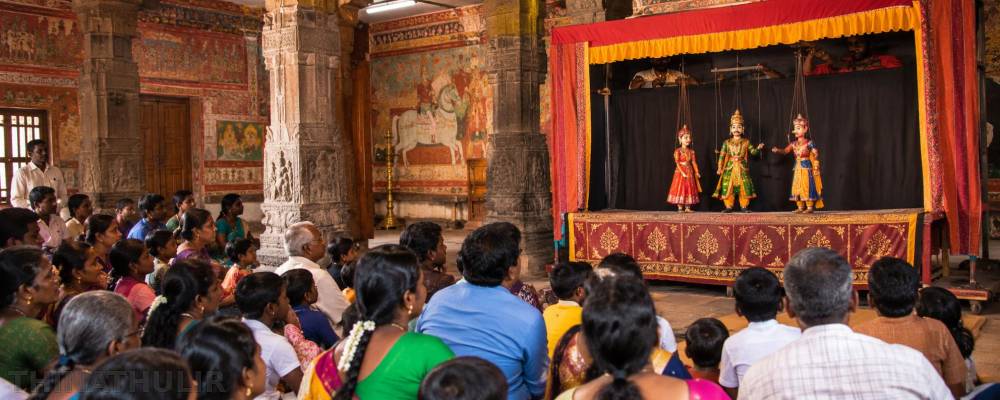ராமநாதபுரம் சேதுபதி அரண்மனையில் பாரம்பரிய பொம்மலாட்டம்: ஆர்வத்துடன் ரசித்த பொதுமக்கள்