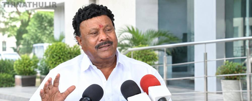 தனுஷ் பின்னால் பாஜக இருந்தால் என்ன தவறு? – திண்டுக்கல் சீனிவாசன் கேள்வி