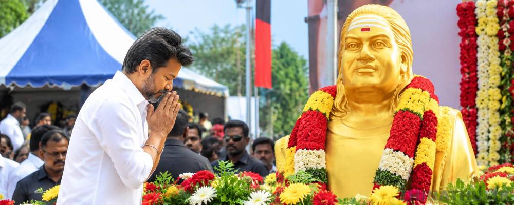 நந்தனத்தில் உள்ள தேவர் சிலைக்கு முதல்-அமைச்சர் விஜய் மரியாதை